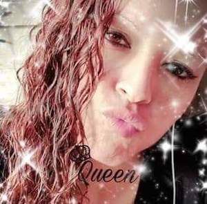 Meet your Posher, Queen